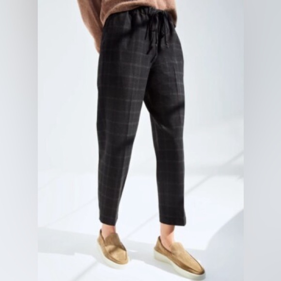 Aritzia Pants - Babaton Grey Plaid Jimmy Pant